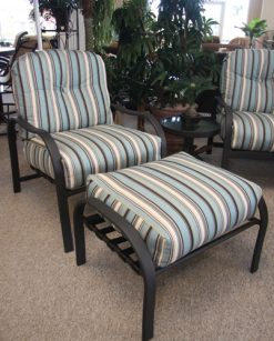 Deep Seat Club Cushion Chair