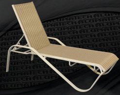 V-716 Chaise Lounge